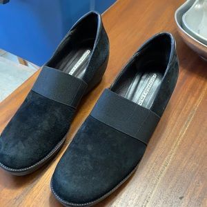 Donald Pliner loafers